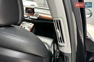 Седан Audi A8 2013 в 