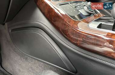 Седан Audi A8 2013 в 