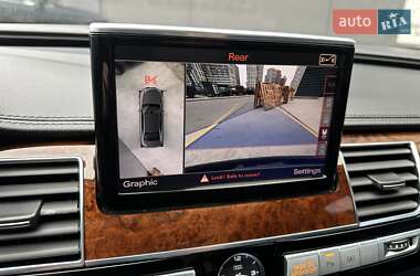 Седан Audi A8 2013 в 