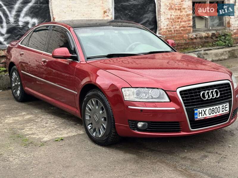 Седан Audi A8 2008 в 