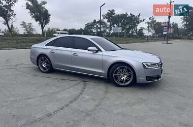 Седан Audi A8 2016 в 