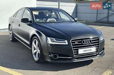 Седан Audi A8 2015 в 
