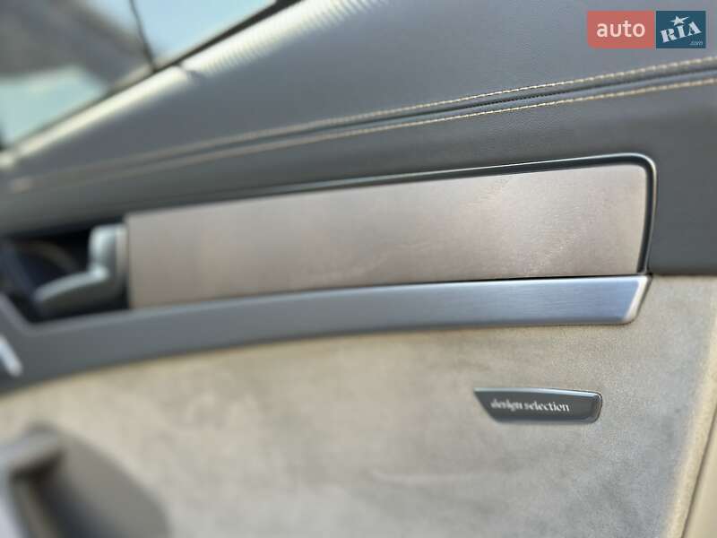 Седан Audi A8 2015 в Полтаве