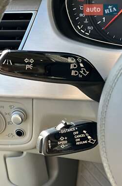 Седан Audi A8 2015 в 