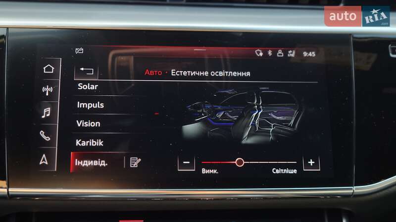 Седан Audi A8 2018 в Хмельницькому
