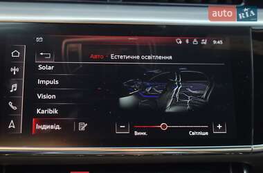 Седан Audi A8 2018 в 