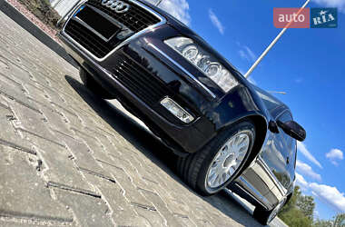 Седан Audi A8 2009 в 