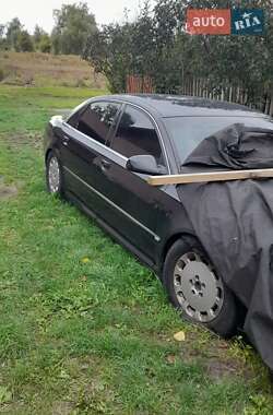 Седан Audi A8 2004 в 