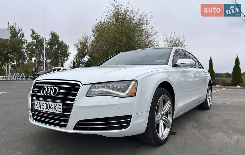 Седан Audi A8 2012 в Киеве