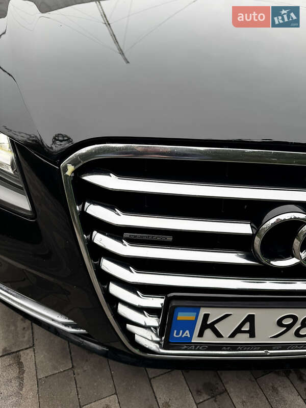 Седан Audi A8 2011 в Києві