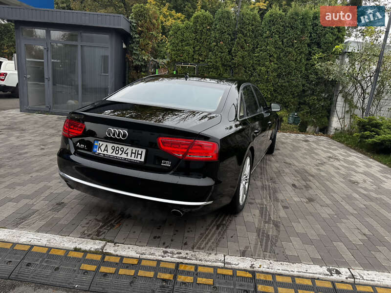 Седан Audi A8 2011 в Києві