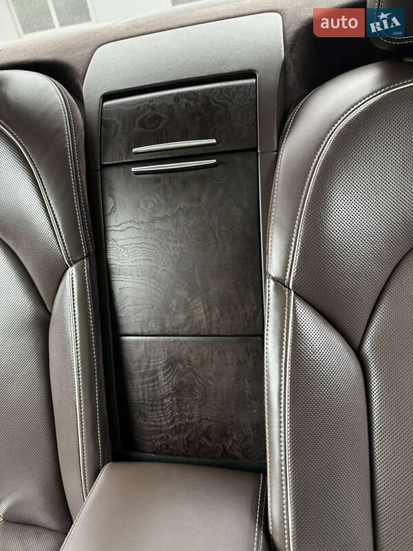 Седан Audi A8 2011 в Києві