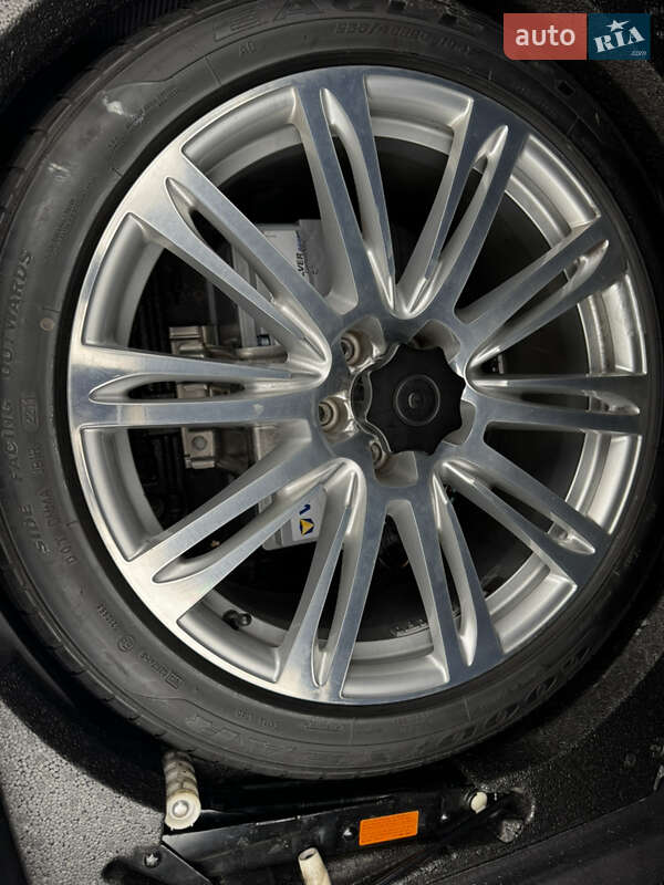 Седан Audi A8 2011 в Києві