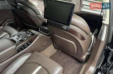 Седан Audi A8 2011 в 