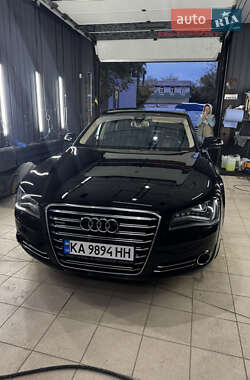 Седан Audi A8 2011 в 