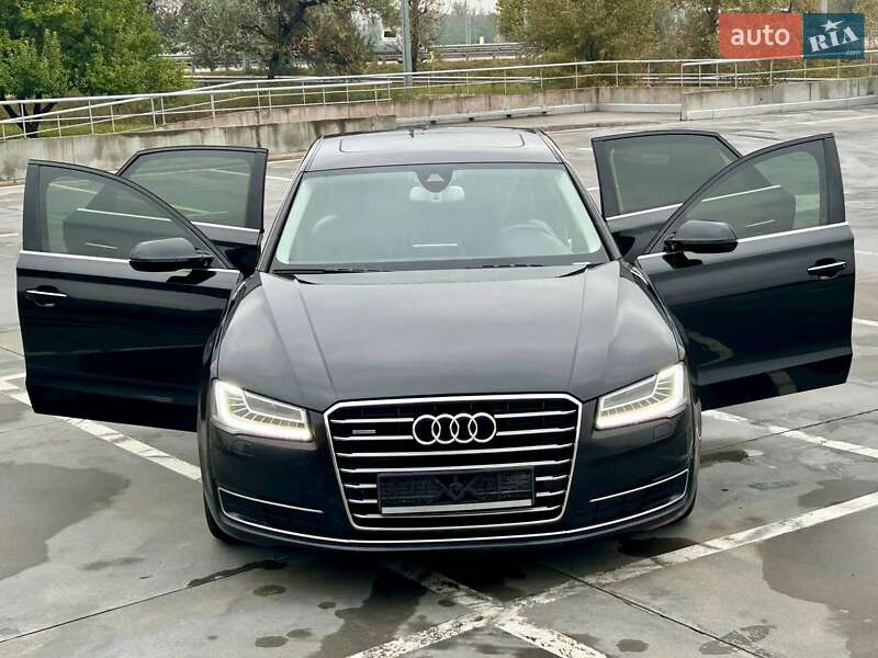 Седан Audi A8 2014 в Киеве