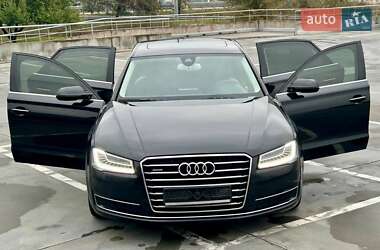 Седан Audi A8 2014 в 