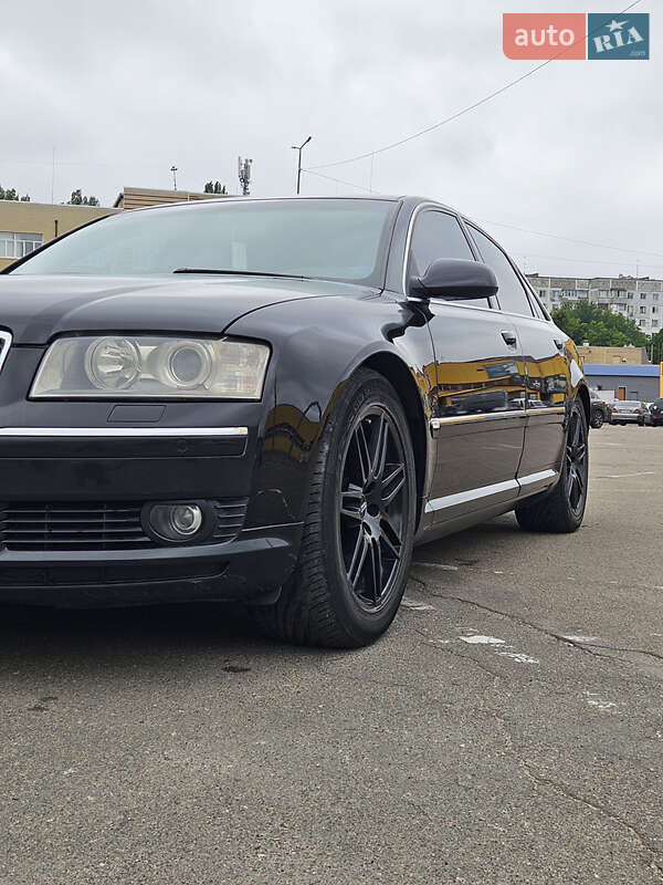Седан Audi A8 2003 в Житомире