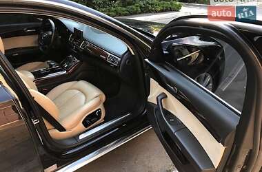 Седан Audi A8 2011 в 