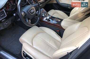 Седан Audi A8 2011 в 