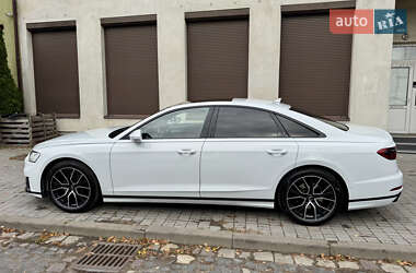 Седан Audi A8 2019 в Львове