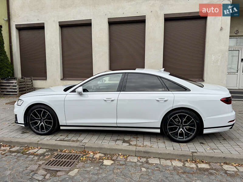 Седан Audi A8 2019 в 