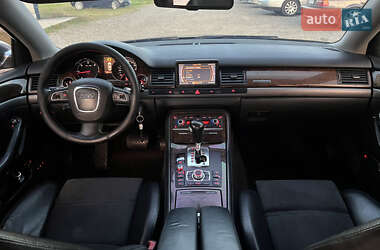Седан Audi A8 2005 в 