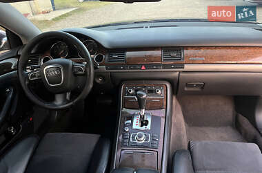 Седан Audi A8 2005 в 