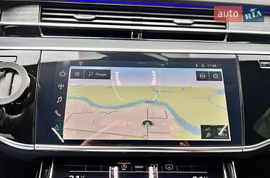 Седан Audi A8 2023 в 