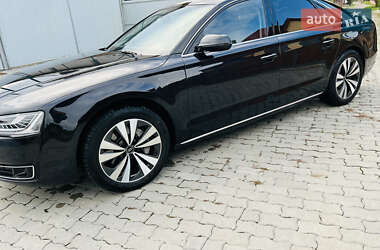 Седан Audi A8 2014 в 