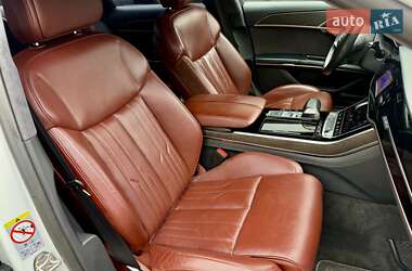 Седан Audi A8 2018 в 