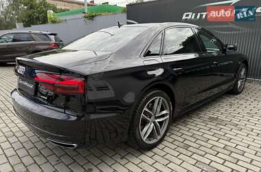 Седан Audi A8 2017 в 