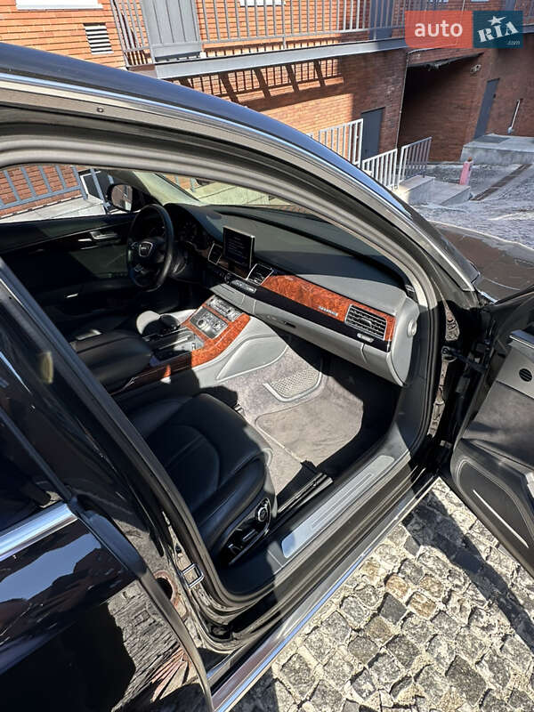 Седан Audi A8 2013 в Днепре фото 11 Седан Audi A8 2013 в Днепре