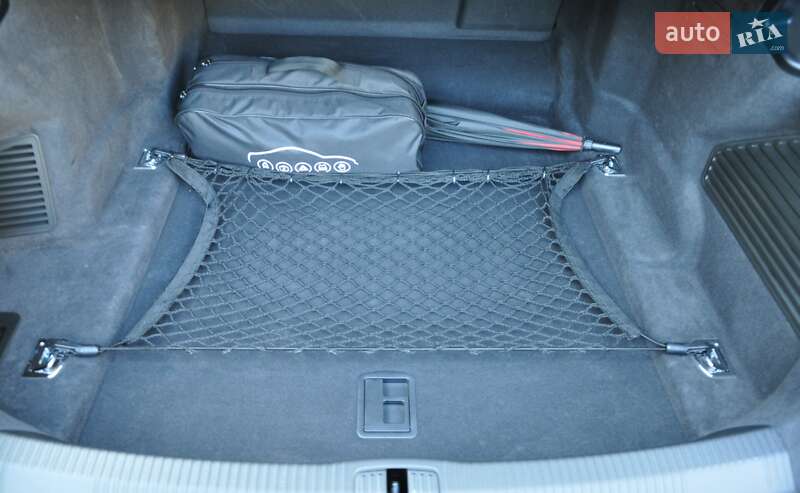 Седан Audi A8 2023 в Одессе