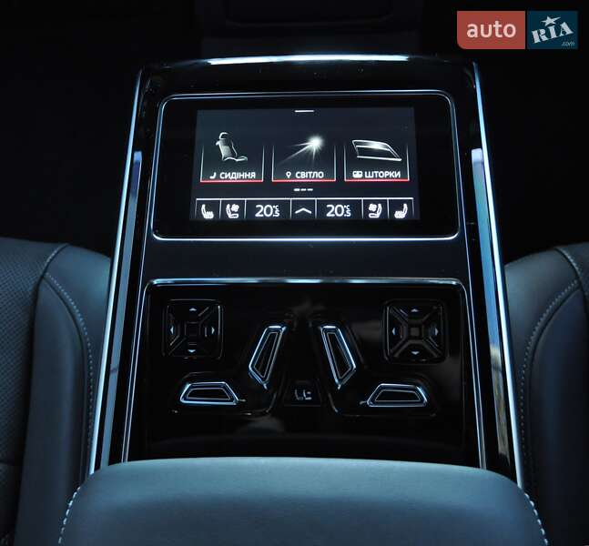 Седан Audi A8 2023 в Одессе