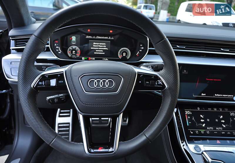 Седан Audi A8 2023 в Одессе