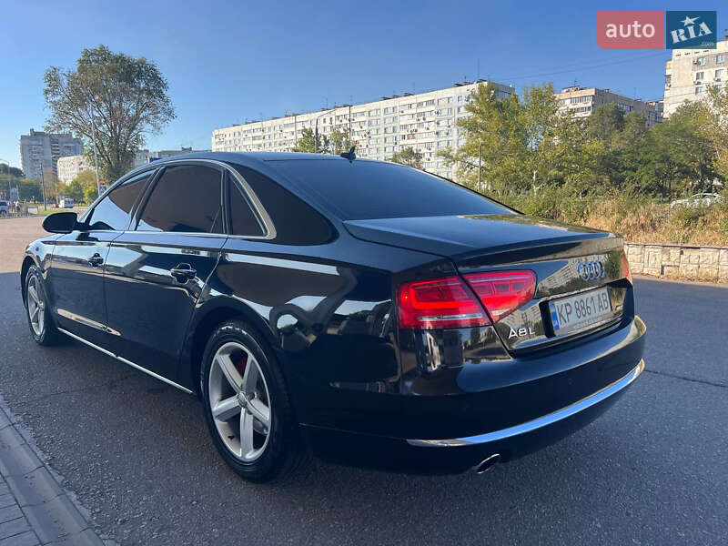 Седан Audi A8 2013 в Харькове