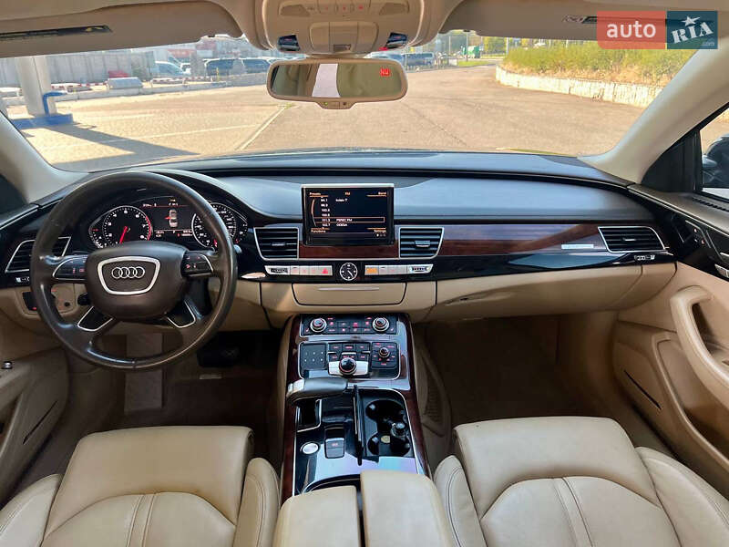 Седан Audi A8 2013 в Харькове