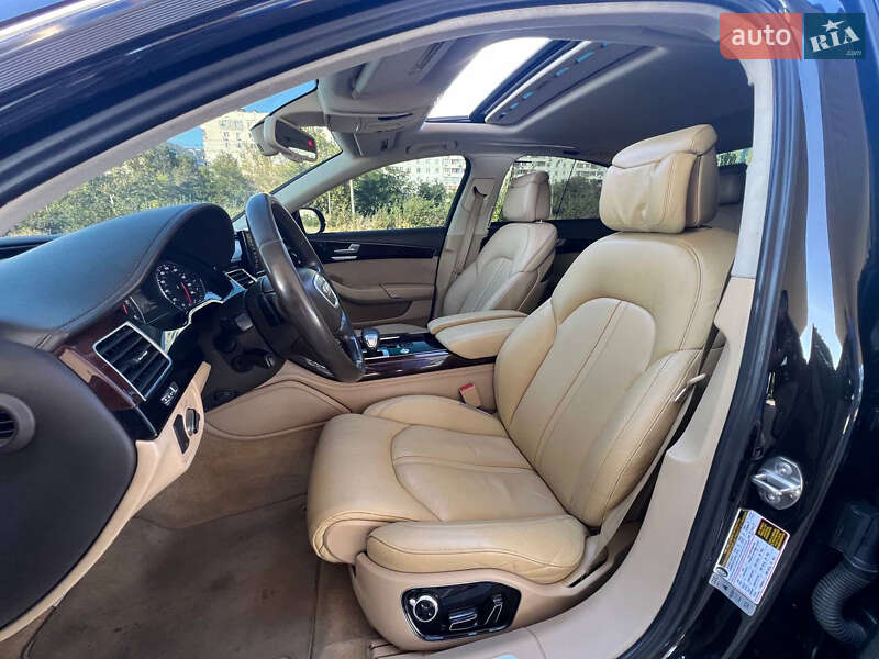 Седан Audi A8 2013 в Харькове
