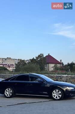 Седан Audi A8 2011 в 