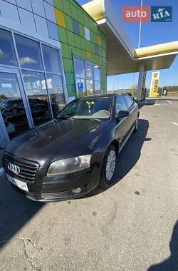 Седан Audi A8 2006 в 