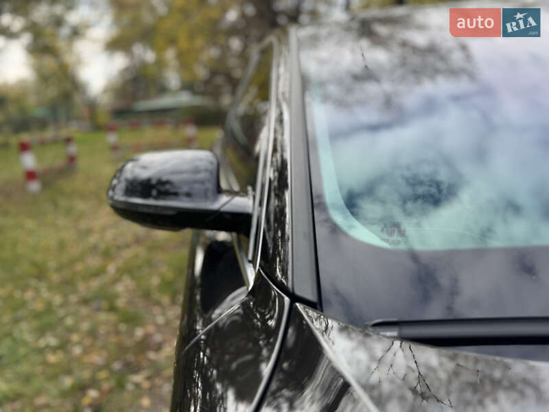 Седан Audi A8 2017 в Харькове