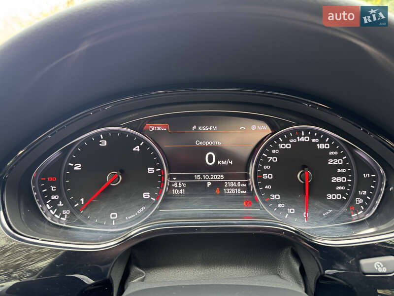 Седан Audi A8 2017 в Харькове