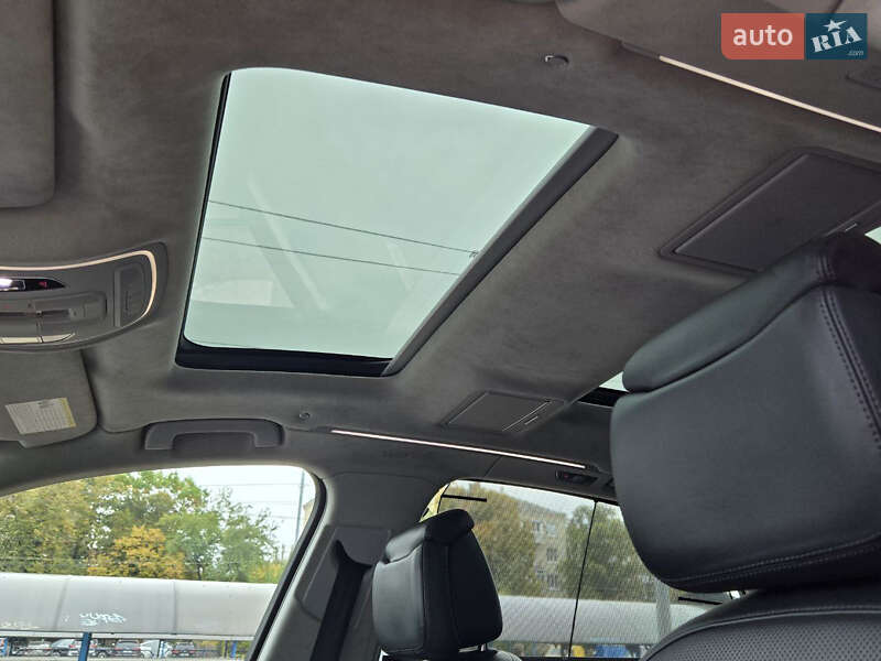 Седан Audi A8 2017 в Киеве