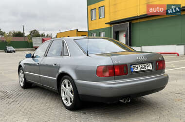 Седан Audi A8 1994 в 