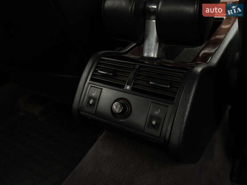 Седан Audi A8 1994 в Одессе