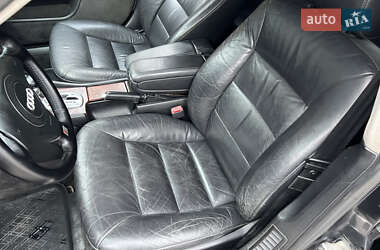 Седан Audi A8 2001 в 