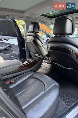 Седан Audi A8 2014 в 