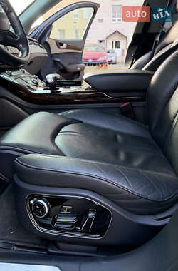 Седан Audi A8 2014 в 