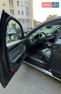 Седан Audi A8 2014 в 